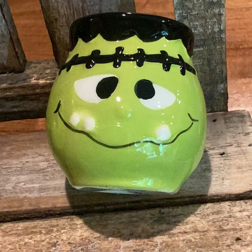 Jack O’Lantern Lane brand new